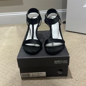 Kenneth Cole Reaction Womens Dress Shoe